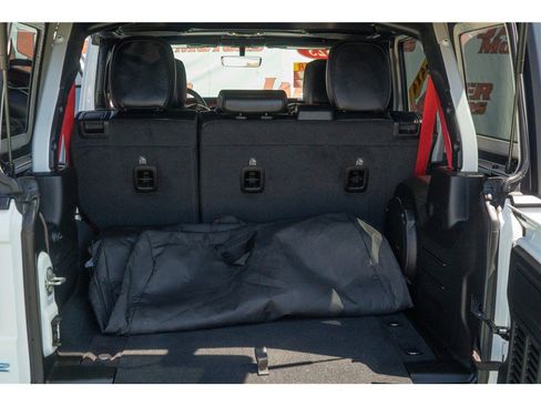Used 2023 Jeep Wrangler Unlimited Rubicon 4xe AWD/4WD image 39