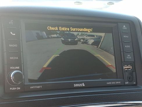 Used 2016 Dodge Grand Caravan R/T FWD image 8
