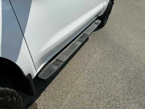 Used 2023 Chevrolet Silverado 1500 LT Trail Boss w/ Protection Package image 10