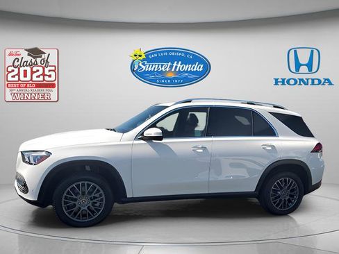 Used 2021 Mercedes-Benz GLE 450 4MATIC image 4