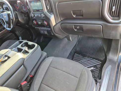 Used 2022 Chevrolet Silverado 1500 LT RWD image 20
