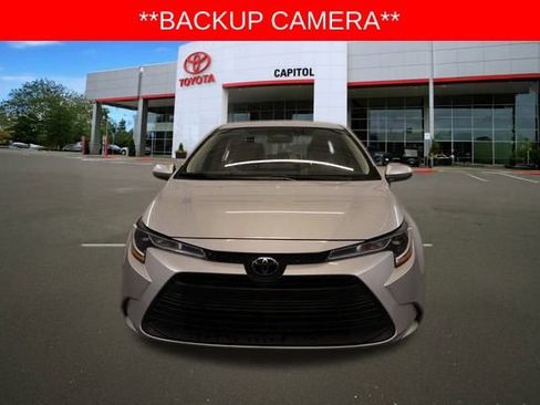 Used 2024 Toyota Corolla LE image 7