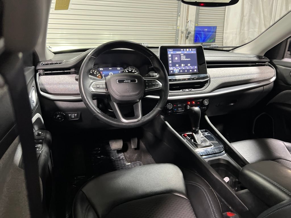 Used 2022 Jeep Compass Latitude w/ Convenience Group FWD image 19