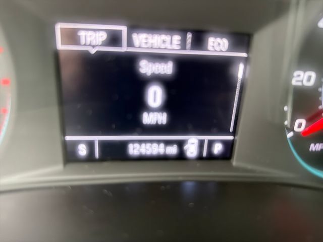 Used 2023 Chevrolet Malibu LT FWD image 16