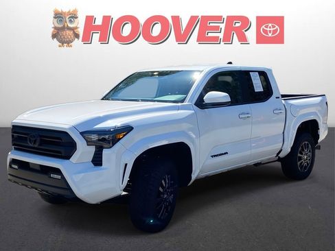 Used 2024 Toyota Tacoma SR5 image 6