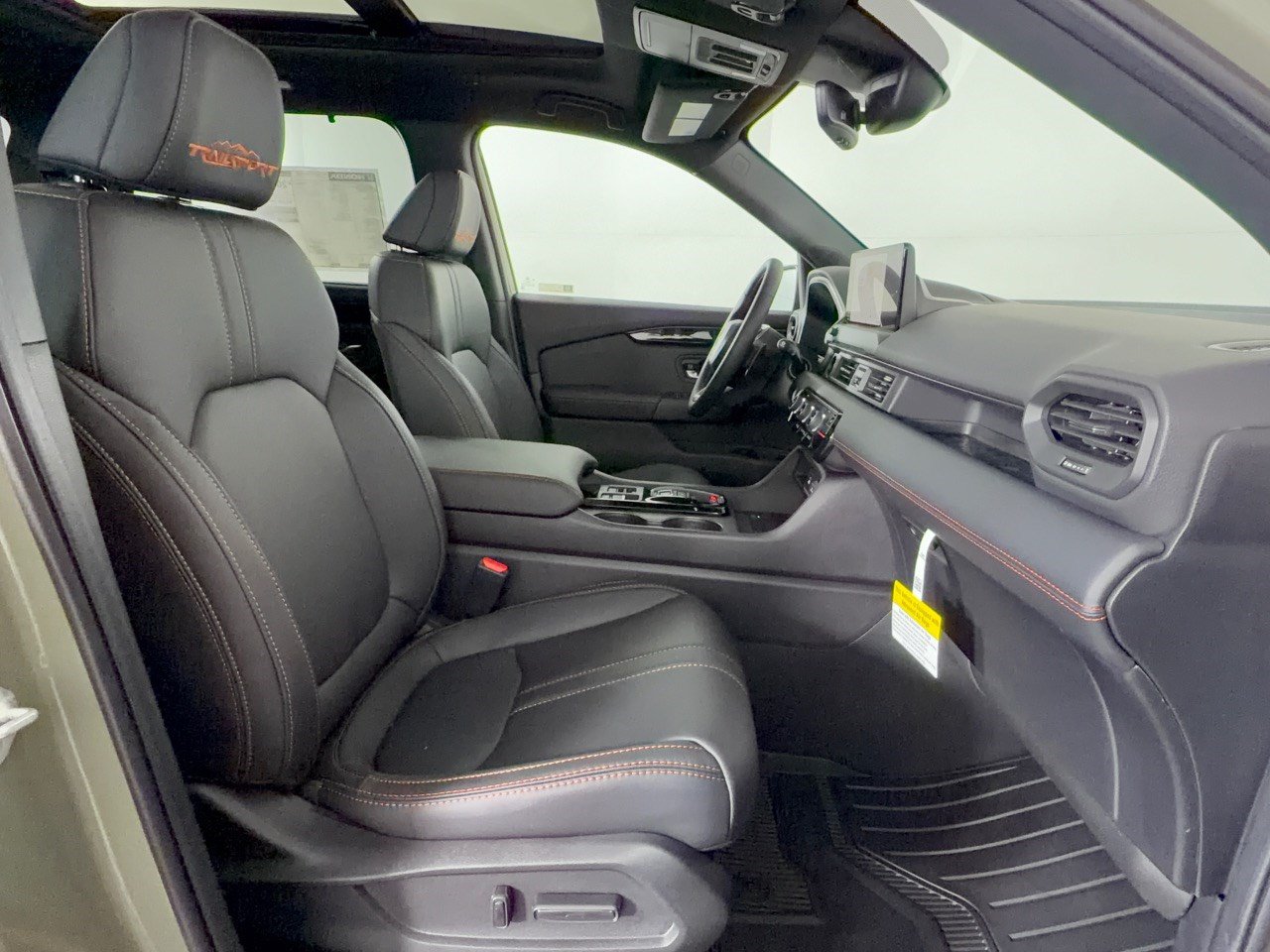 New 2026 Honda Pilot TrailSport image 30