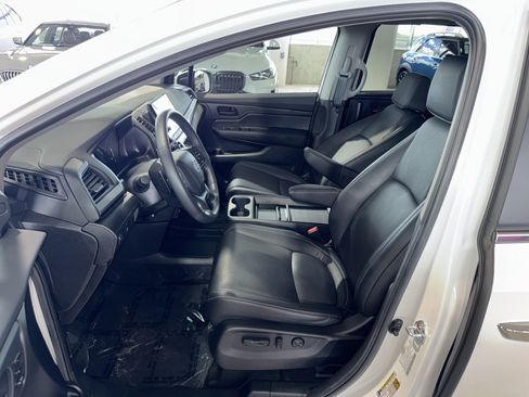 Used 2024 Honda Odyssey EX-L image 19