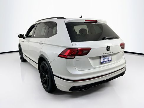 Used 2023 Volkswagen Tiguan SE R-Line AWD/4WD image 7