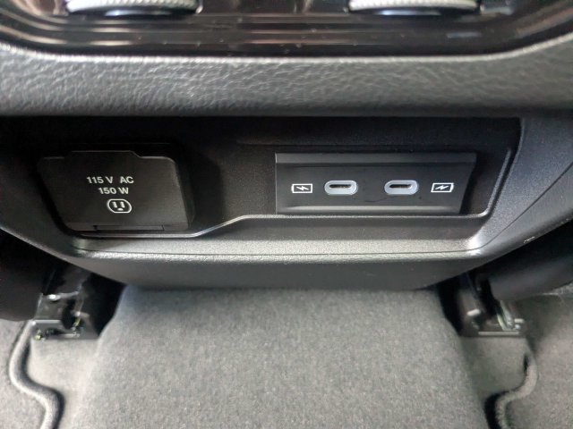 New 2026 Jeep Grand Cherokee Altitude AWD/4WD image 14