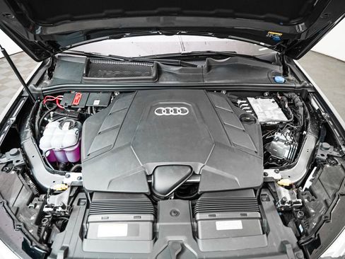 New 2026 Audi Q7 3.0T Prestige image 4