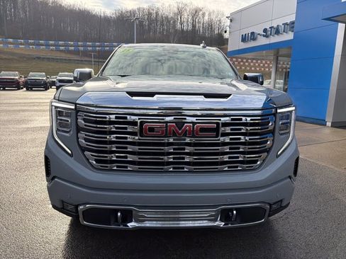 Used 2025 GMC Sierra 1500 Denali AWD/4WD image 12