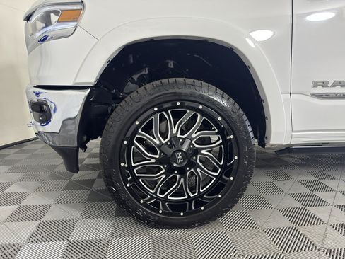 Used 2020 RAM 1500 Limited AWD/4WD image 9