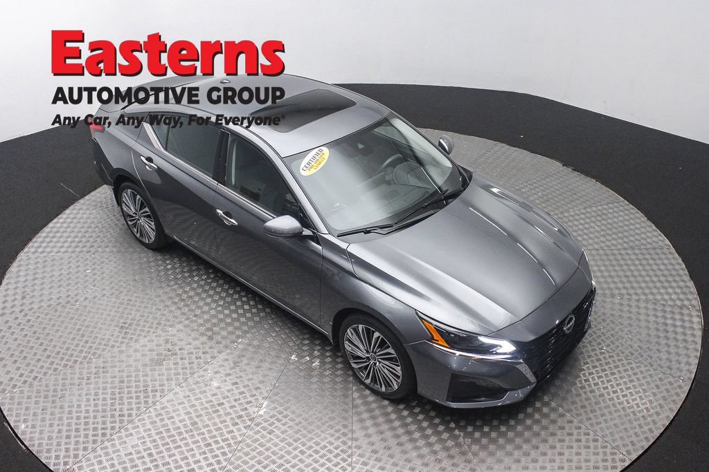 Used 2023 Nissan Altima 2.5 SL AWD/4WD image 5
