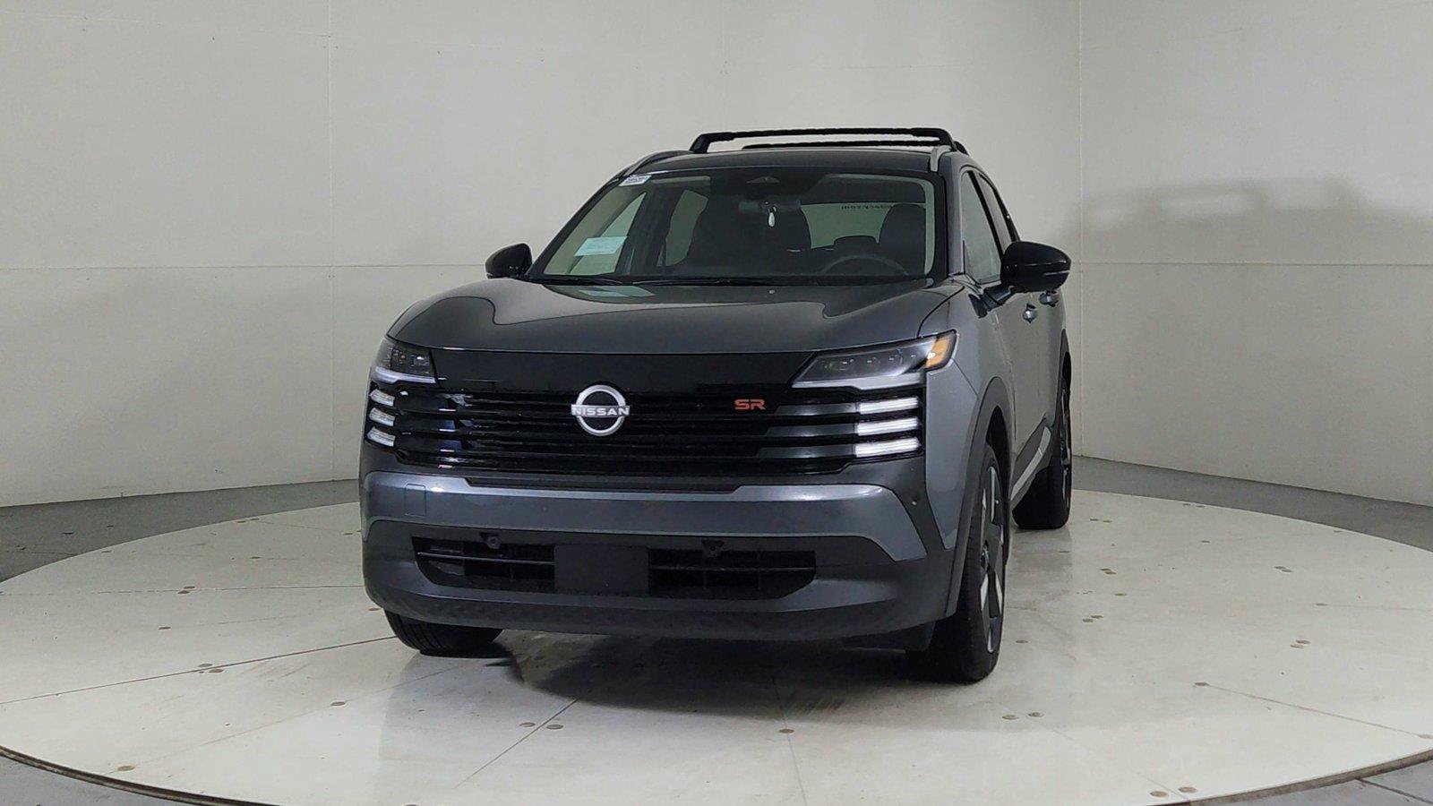 Certified 2026 Nissan Kicks SR w/ Illumination Package AWD/4WD image 2