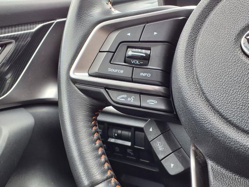 Used 2020 Subaru Crosstrek 2.0i Limited w/ Moonroof Package w/Navigation image 22