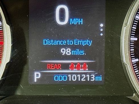 Used 2022 Toyota RAV4 XLE Premium image 13