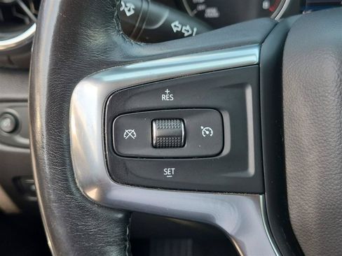 Used 2020 Chevrolet Blazer LT FWD image 18
