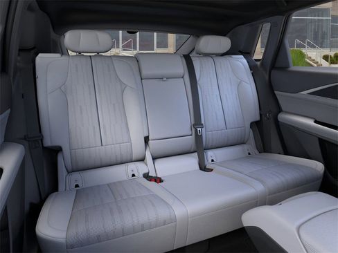 New 2026 Cadillac Lyriq Sport image 17