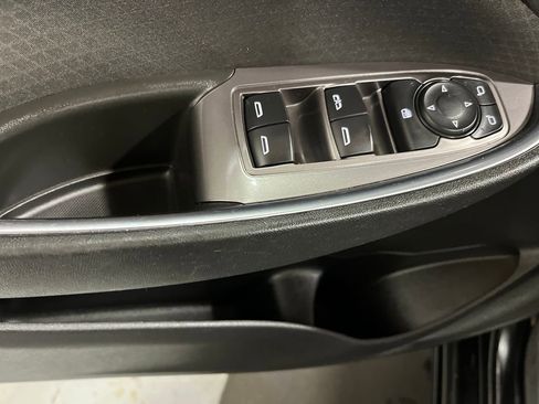 Used 2020 Chevrolet Malibu LT image 14