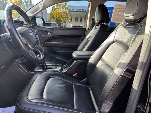 Used 2020 Chevrolet Colorado ZR2 image 13