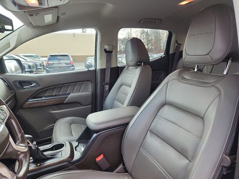 Used 2022 GMC Canyon Denali image 22
