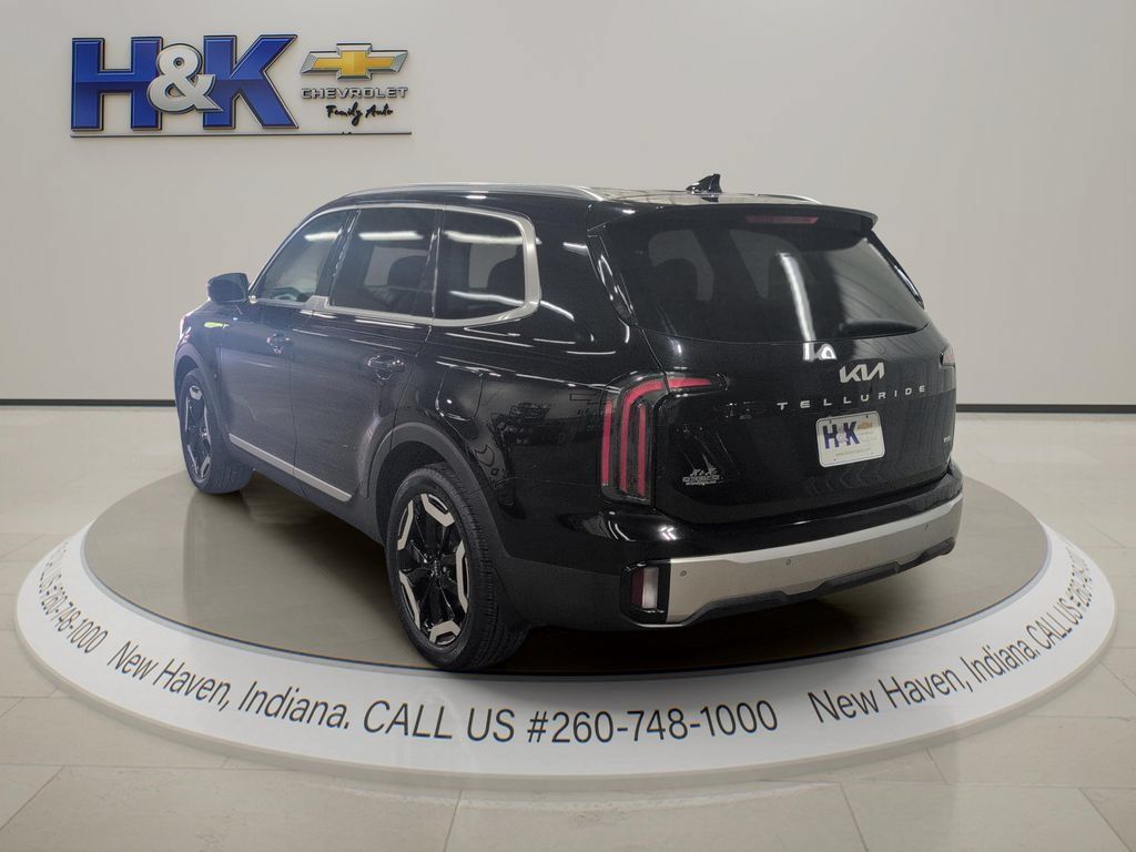 Used 2024 Kia Telluride EX X-Line AWD/4WD image 4