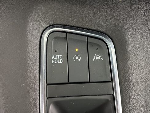 Used 2023 Cadillac Escalade Sport w/ LPO, ONYX Package AWD/4WD image 28