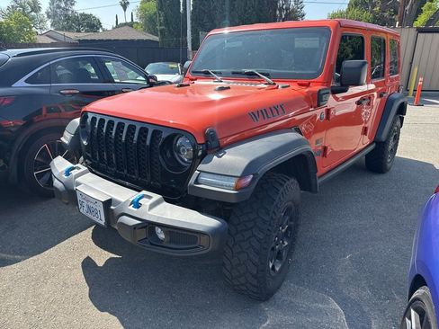 Used 2023 Jeep Wrangler Unlimited w/ 8.4" Radio Group AWD/4WD image 3