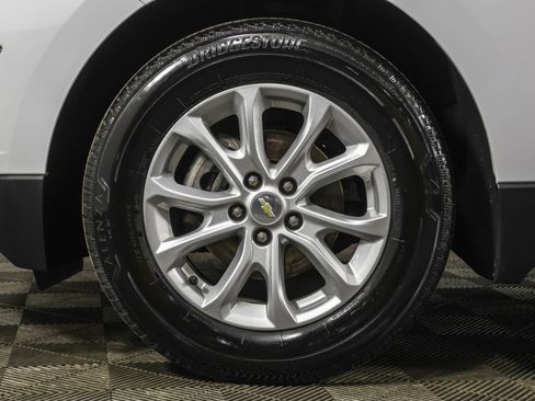 Used 2018 Chevrolet Equinox LT image 21