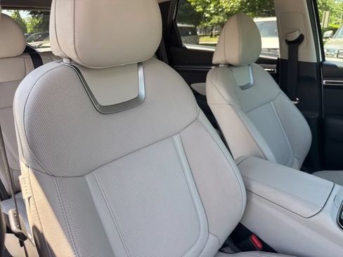 Certified 2023 Hyundai Tucson Limited AWD/4WD image 28