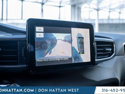 Used 2022 Ford Explorer Timberline image 10