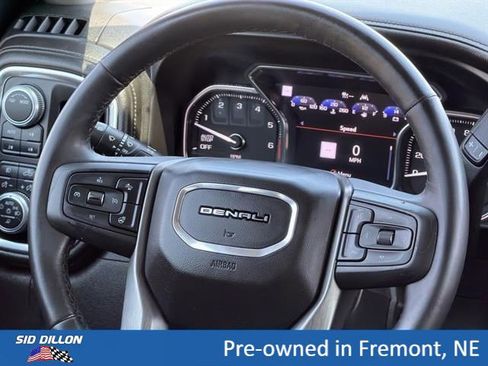 Used 2020 GMC Sierra 1500 Denali w/ Denali Ultimate Package AWD/4WD image 11
