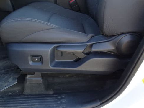 Used 2025 Toyota Tacoma SR5 image 17