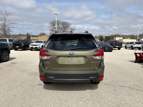 Certified 2024 Subaru Forester Premium image 4