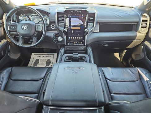 Used 2019 RAM 1500 Limited AWD/4WD image 9