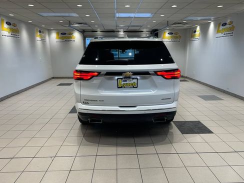 Used 2023 Chevrolet Traverse Premier w/ LPO, Floor Liner Package AWD/4WD image 27