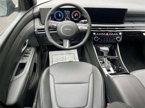 New 2025 Hyundai Tucson XRT image 8