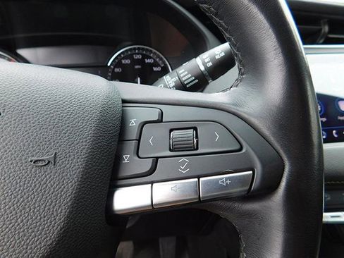 Used 2023 Cadillac XT4 Premium Luxury image 23