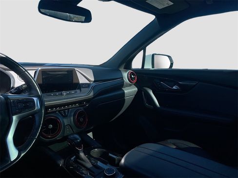 Used 2021 Chevrolet Blazer RS image 24