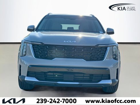 New 2026 Kia Sorento S image 7
