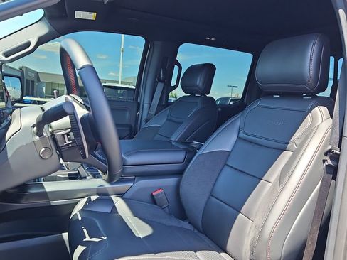 Used 2025 Ford F150 Raptor AWD/4WD image 9