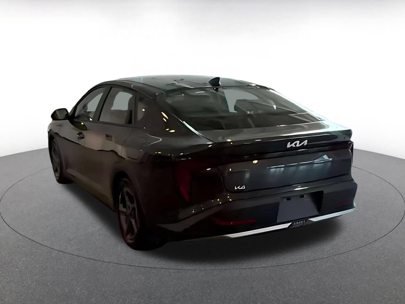 Used 2026 Kia K4 FWD image 9