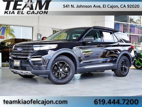 Used 2023 Ford Explorer XLT w/ Equipment Group 202A image 2