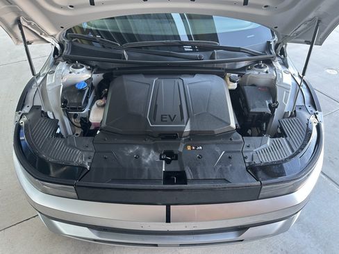 Used 2025 Hyundai Ioniq 5 SE RWD image 43