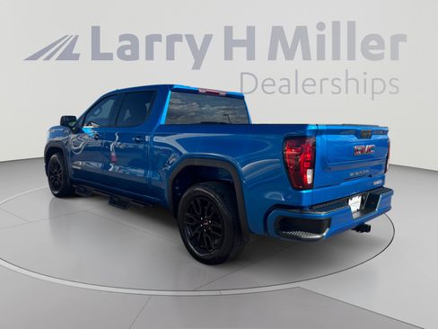 Used 2022 GMC Sierra 1500 Elevation RWD image 3