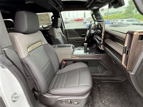 New 2025 GMC Hummer EV 2X image 19