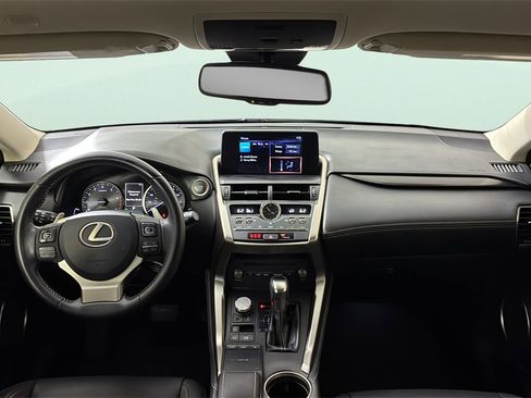 Used 2018 Lexus NX 300 FWD image 17