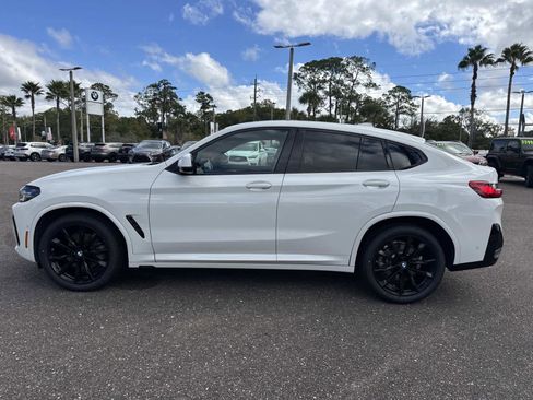 Certified 2025 BMW X4 xDrive30i w/ Premium Package image 8