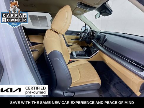 Used 2024 Kia Carnival LX FWD image 33
