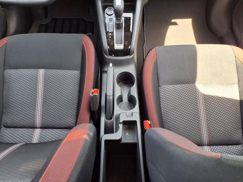 New 2025 Nissan Versa SR w/ Trunk Package image 18